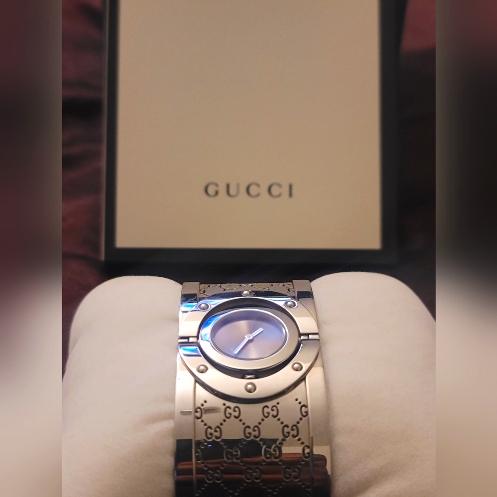 GUCCI TWIRL WATCH